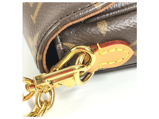 Borsa Clutch Ivy Monogram Wallet on Chain Louis Vuitton Marrone - vista 12