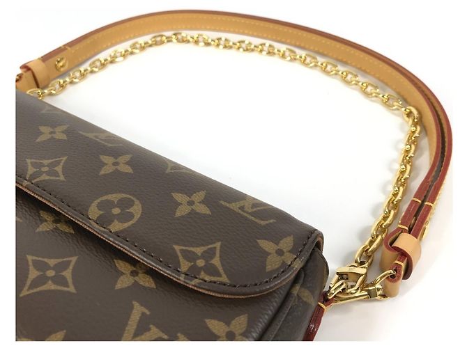Borsa Clutch Ivy Monogram Wallet on Chain Louis Vuitton Marrone - vista 7