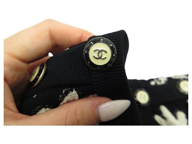 VESTIDO CHANEL FLORES BOTONES LOGO CC P47676K06085 S 36 EN ALGODÓN NEGRO - vista 6