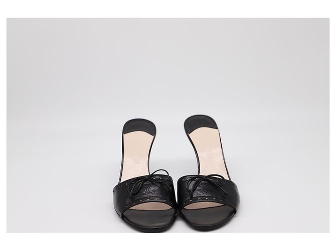 Timeless Sandali con tacco Chanel CC Bow in pelle nera Nero - vista 8
