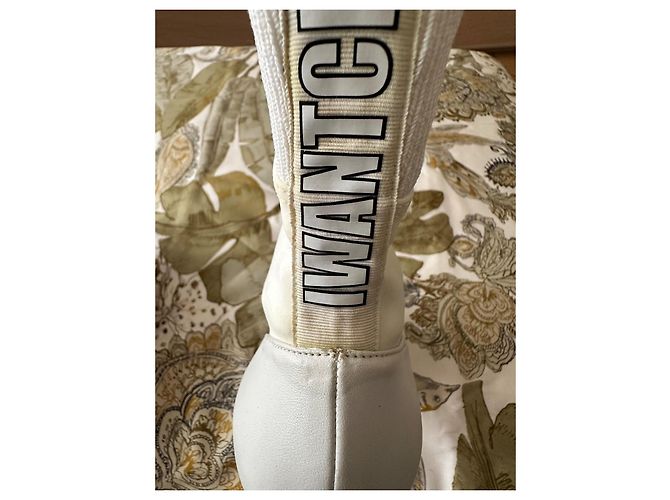 Botines Jimmy Choo de piel blanca tacón 8,5 cm Blanco - vista 10