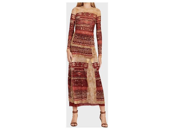 Conjunto Jean Paul Gaultier, modelo Red Trail Roja Beige - vista 4