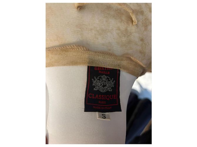 Conjunto Jean Paul Gaultier, modelo Red Trail Roja Beige - vista 6
