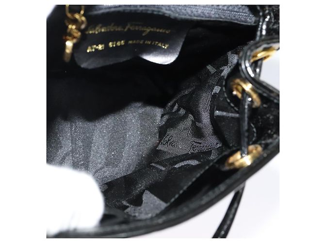 Zaino Salvatore Ferragamo in tela verniciata nera e oro Auth BA3113 - vista 17