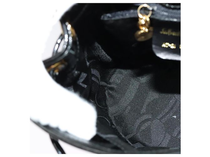 Zaino Salvatore Ferragamo in tela verniciata nera e oro Auth BA3113 - vista 18