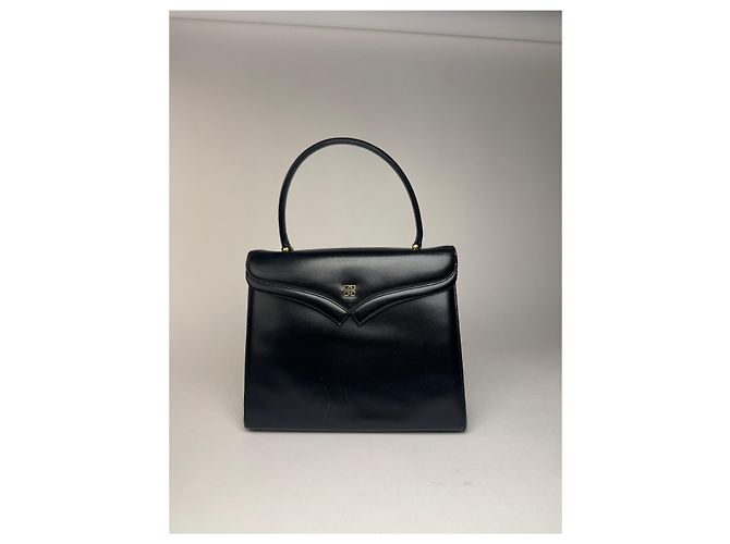 Vintage Givenchy 4G Ledertasche schwarz - Ansicht 13