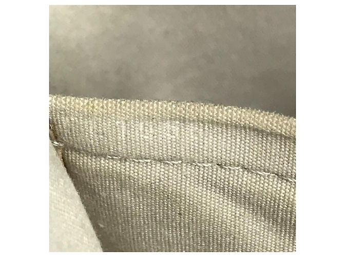 Louis Vuitton Epi Lockit PM Tote Bag Aus weiß - Ansicht 15