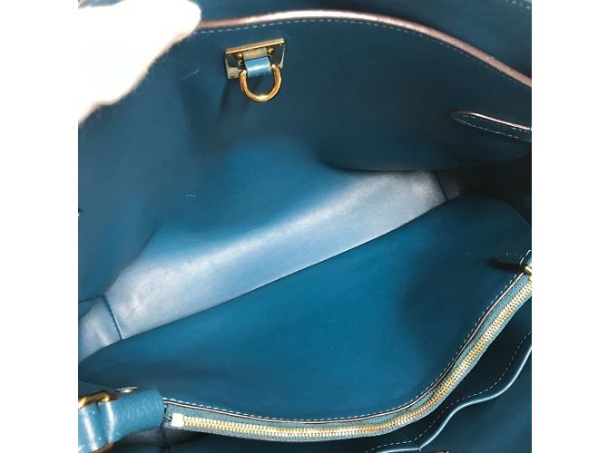 Borsa Mila MM di Louis Vuitton Blu - vista 13