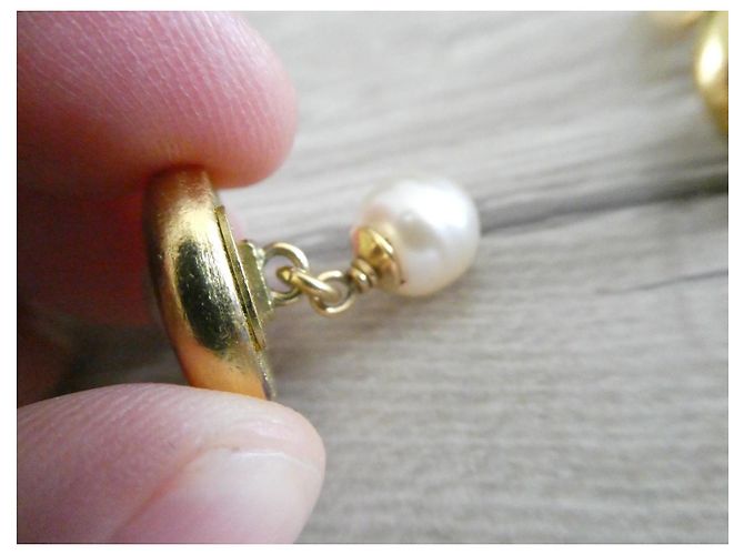 Chanel paio di gemelli per donna in acciaio dorato e perla, VINTAGE Gold hardware - vista 4