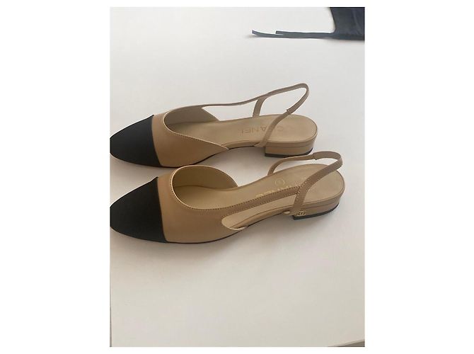 Chanel Slingbacks Beige - vista 2