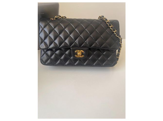 Borsa a mano Chanel 2.55 in pelle d'agnello nera Nero - vista 3