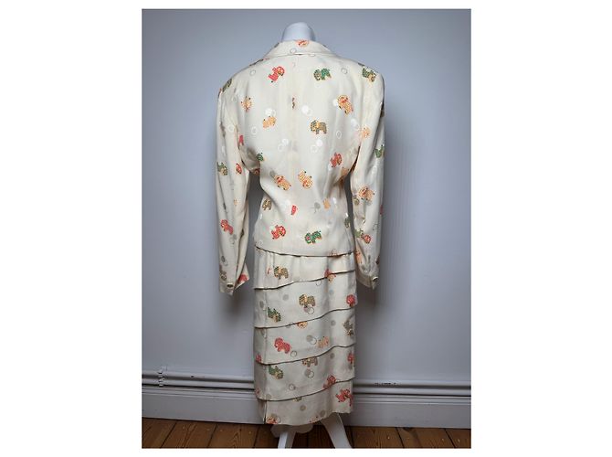 Conjunto de seda vintage Balenciaga beige - vista 15