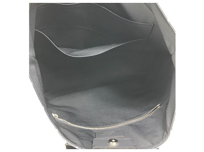 Borsa a Spalla Monogram Savane Louis Vuitton Blu navy - vista 14