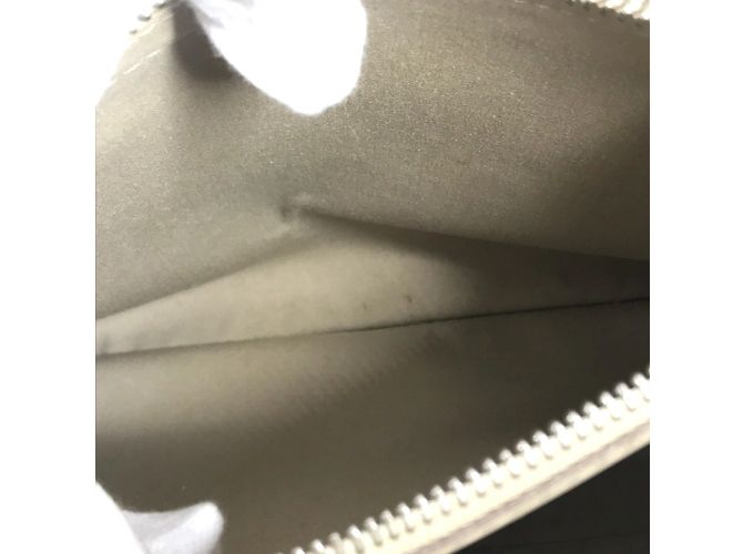 Borsa Tote Passy PM Epi di Louis Vuitton Bianco - vista 13