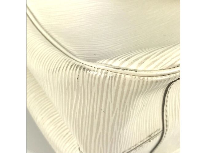 Borsa Tote Passy PM Epi di Louis Vuitton Bianco - vista 6