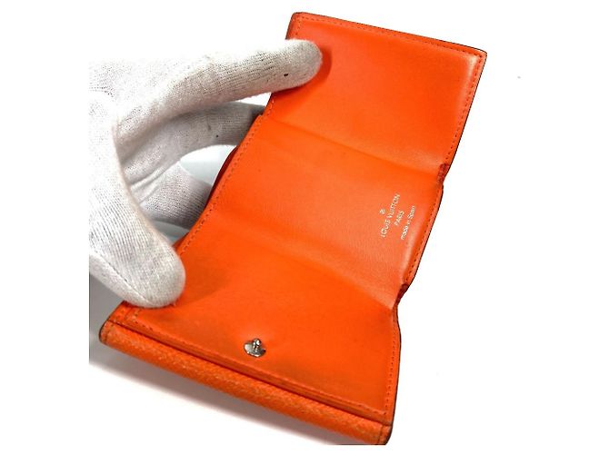 Billetera Compacta Discovery Taigarama Louis Vuitton Naranja - vista 10