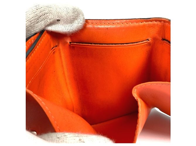 Billetera Compacta Discovery Taigarama Louis Vuitton Naranja - vista 13