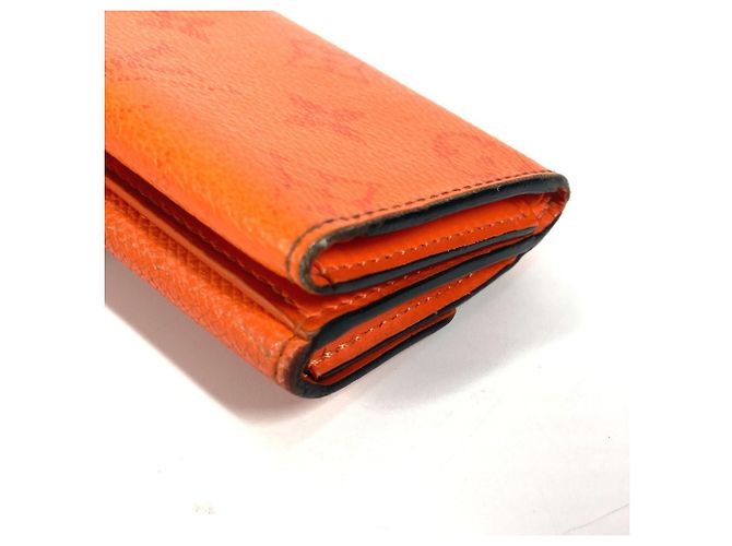 Billetera Compacta Discovery Taigarama Louis Vuitton Naranja - vista 9