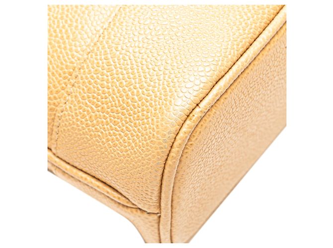Borsa a spalla con catena logo in caviale giallo Chanel - vista 11