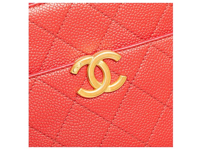 Camera Chanel Rote kleine gesteppte Kaviar-Handtasche mit Obergriff - Ansicht 8