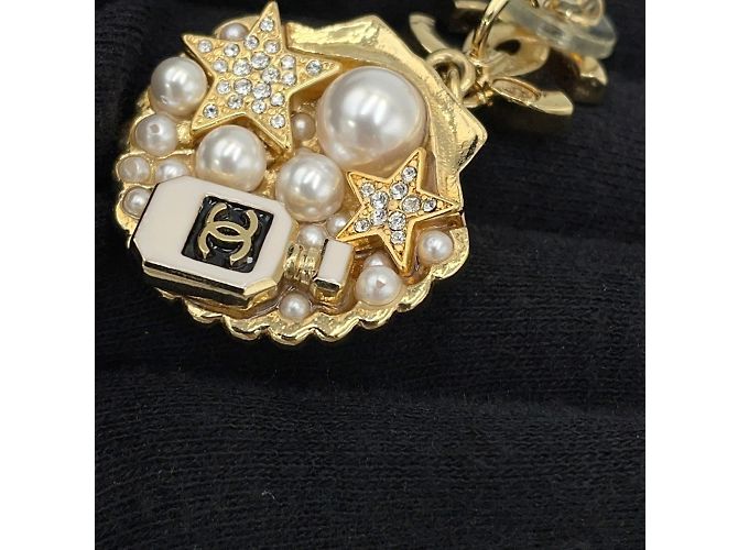 Orecchini a clip Chanel con motivo di strass e conchiglia - vista 6