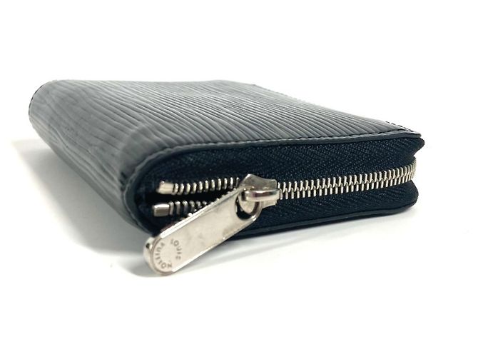 Monedero de cuero Epi Louis Vuitton Negro - vista 4