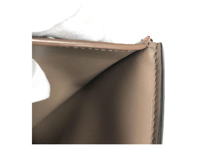 Billetera plegable Taurillon Louis Vuitton Rosa - vista 11