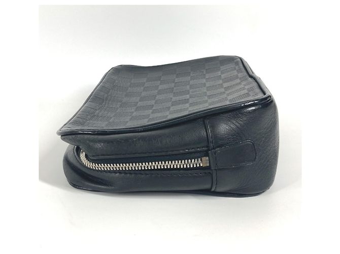 Borsa Clutch Louis Vuitton Damier Infini Nero - vista 4