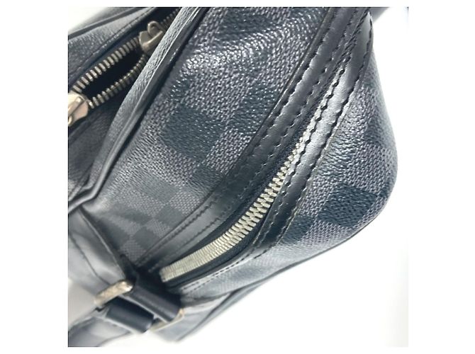 Sac Io Damier Graphite Louis Vuitton Noir - vue 10