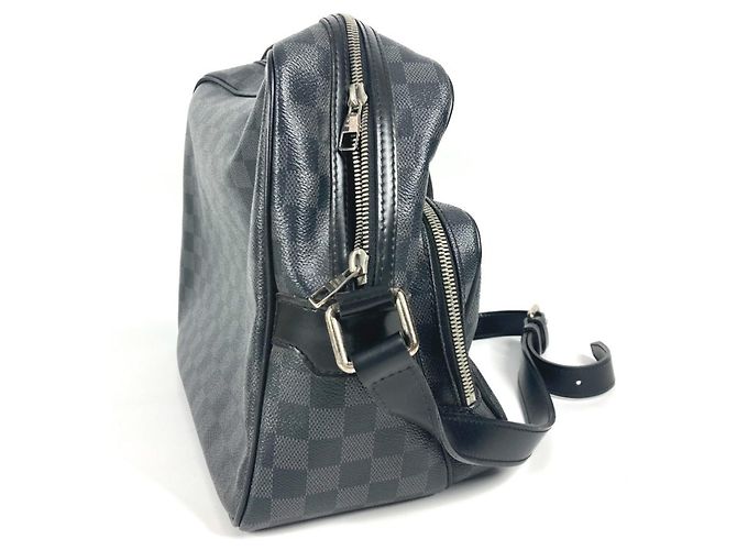 Sac Io Damier Graphite Louis Vuitton Noir - vue 3