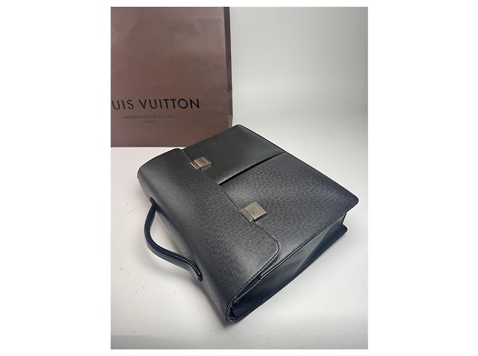 Brevettato in pelle vintage Louis Vuitton nero - vista 12