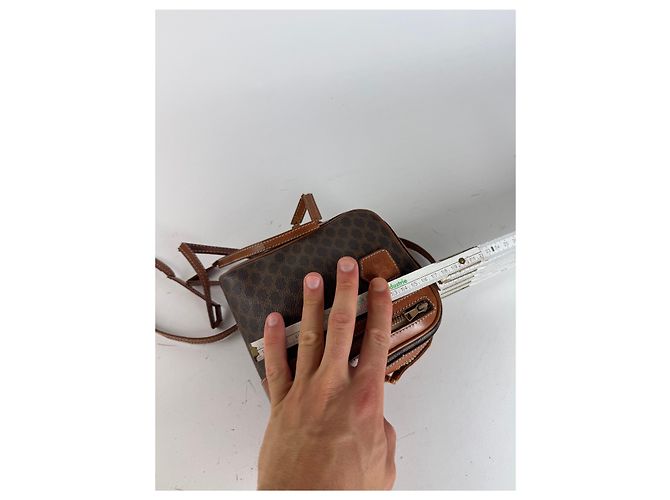 Céline Vintage Celine Triomphe Monogramm Tasche Braun - Ansicht 12
