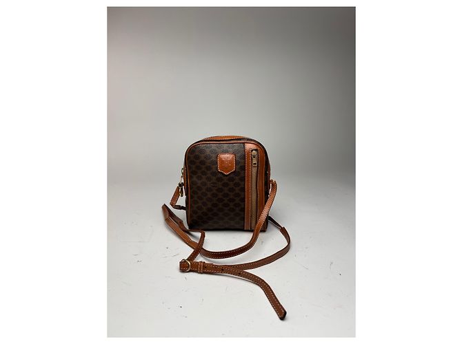 Céline Vintage Celine Triomphe Monogramm Tasche Braun - Ansicht 5