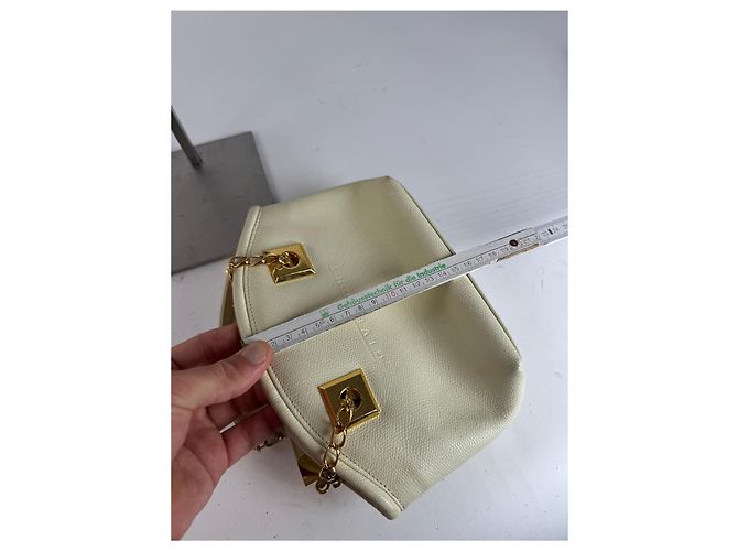 Vintage Givenchy Leder Tasche weiß - Ansicht 15