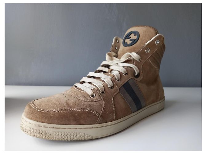 Sneaker Hi-Top Gucci beige in scamosciato - vista 4