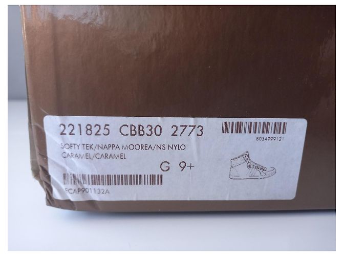 Sneaker Hi-Top Gucci beige in scamosciato - vista 8