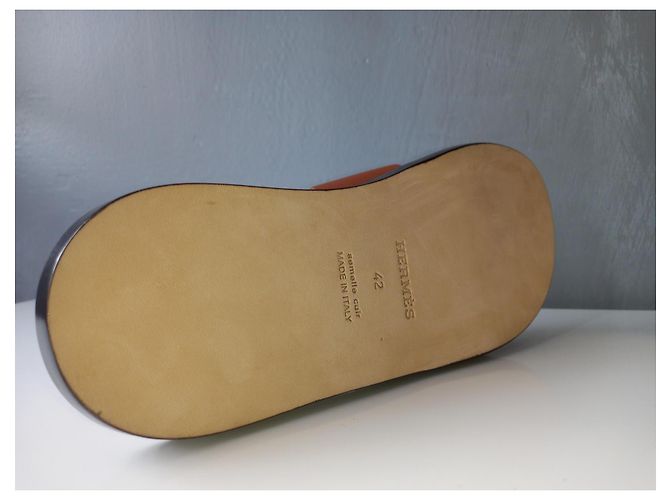 Sandali Hermès Izmir in pelle marrone - vista 5