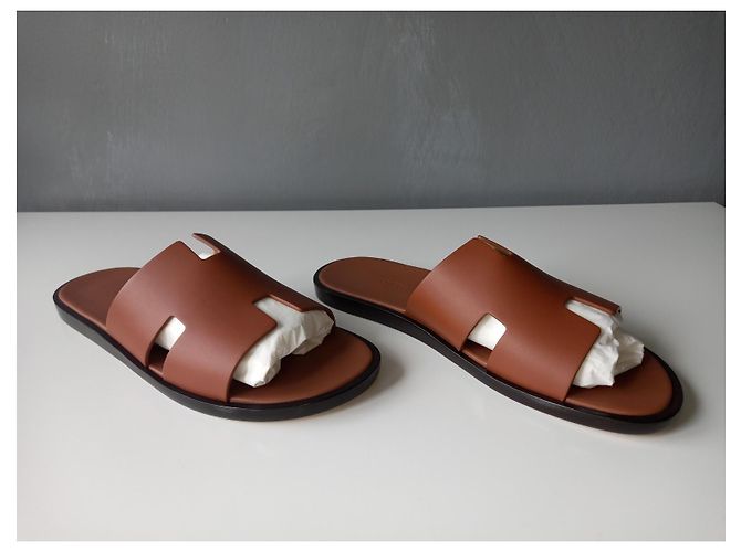 Sandali Hermès Izmir in pelle marrone - vista 7