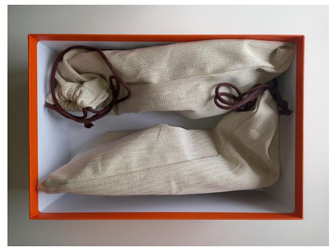 Sandali Hermès Izmir in pelle marrone - vista 9