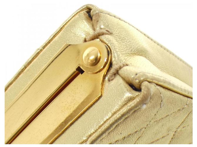 Borsa a spalla con hardware dorato Chanel - vista 3
