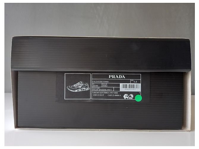 Sneakers Prada in Re-Nylon e pelle nera Nero - vista 8