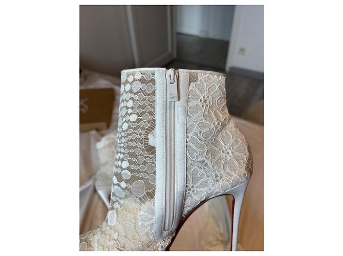 Décolleté Christian Louboutin Bianco - vista 3
