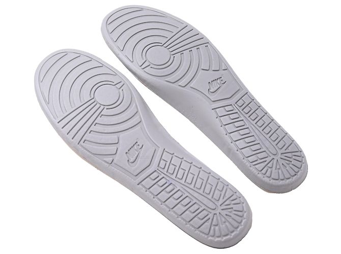 Baskets Nike x Off-White Dunk Low en cuir vert pin - vue 8