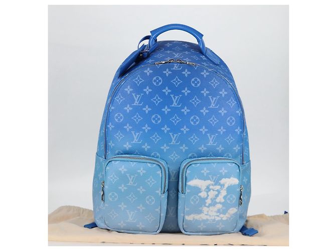 LOUIS VUITTON Zaino Clouds Multi Pocket Blu M45441 LV Auth 126591SM - vista 12