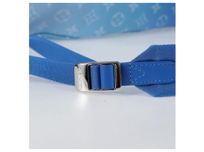 LOUIS VUITTON Zaino Clouds Multi Pocket Blu M45441 LV Auth 126591SM - vista 15