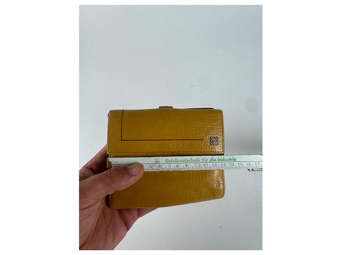 Vintage Loewe Leather wallet yellow - view 10