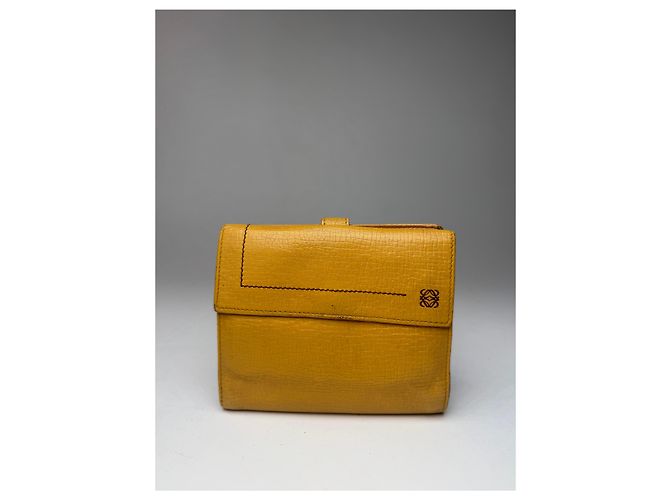 Vintage Loewe Leather wallet yellow - view 12