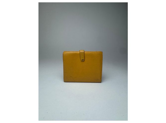 Vintage Loewe Leather wallet yellow - view 13