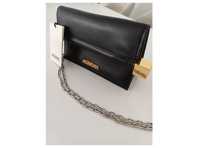 Jacquemus Le Rond Carré Pochette en Cuir d'Agneau Noir - vue 2