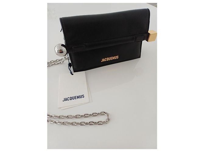 Jacquemus Le Rond Carré Pochette en Cuir d'Agneau Noir - vue 7